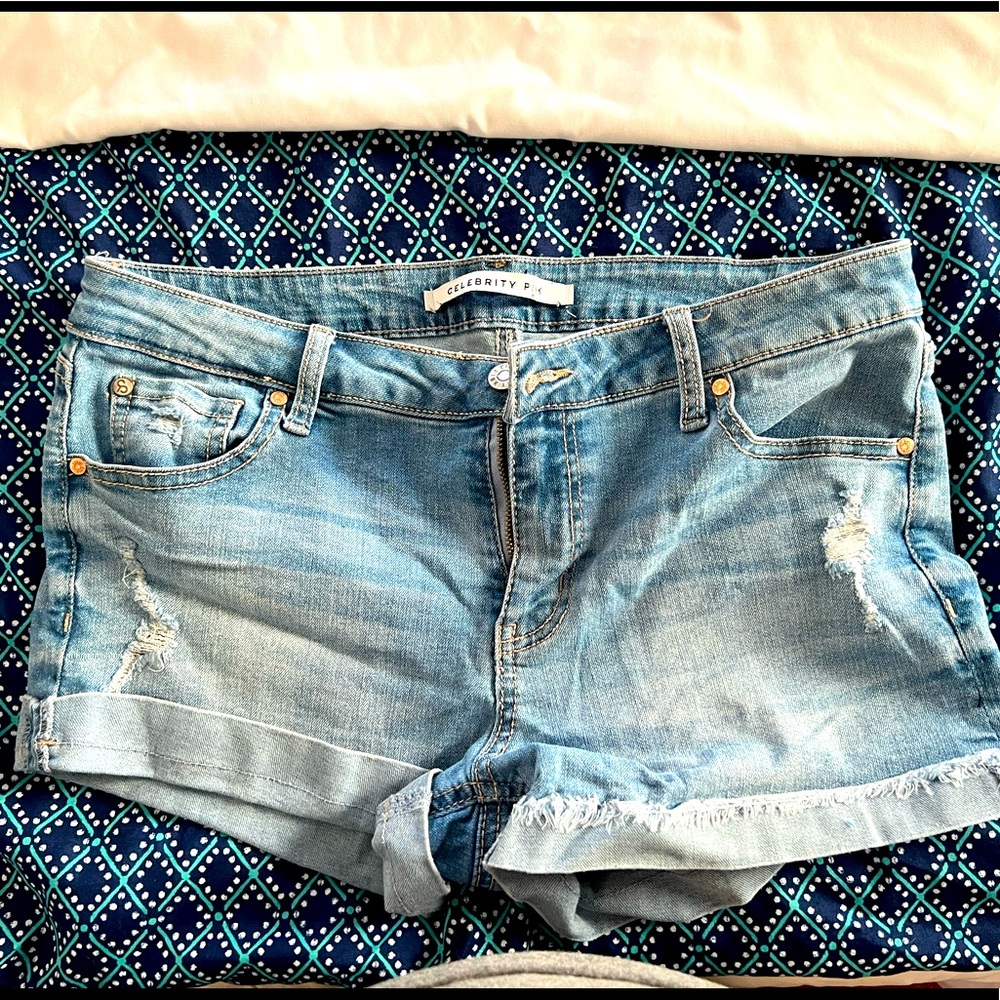 EUC! Celebrity Pink shorts